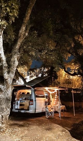 Volkswagen Kombi 2013 Camper