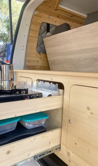 Volkswagen Kombi 2013 Camper