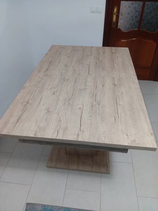 Mesa de comedor extensible