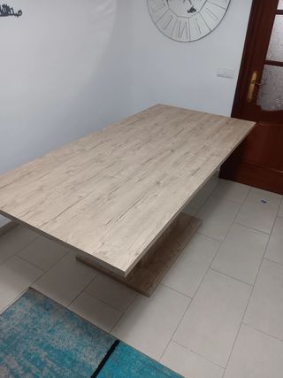 Mesa de comedor extensible