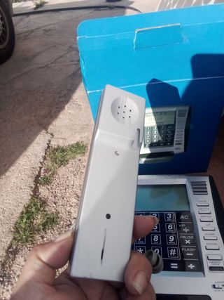 Teléfono LCD CON PANTALLA TACTIL