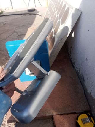 Teléfono LCD CON PANTALLA TACTIL