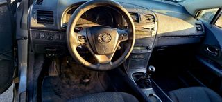 Despiece  Toyota  Avensis  año 2010