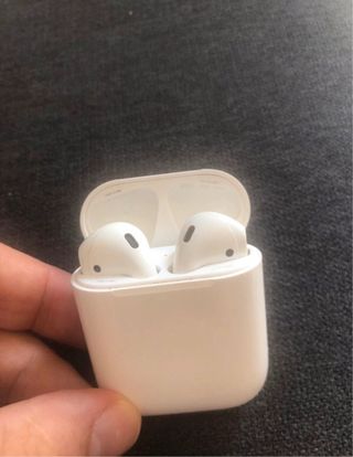 Airpods 1