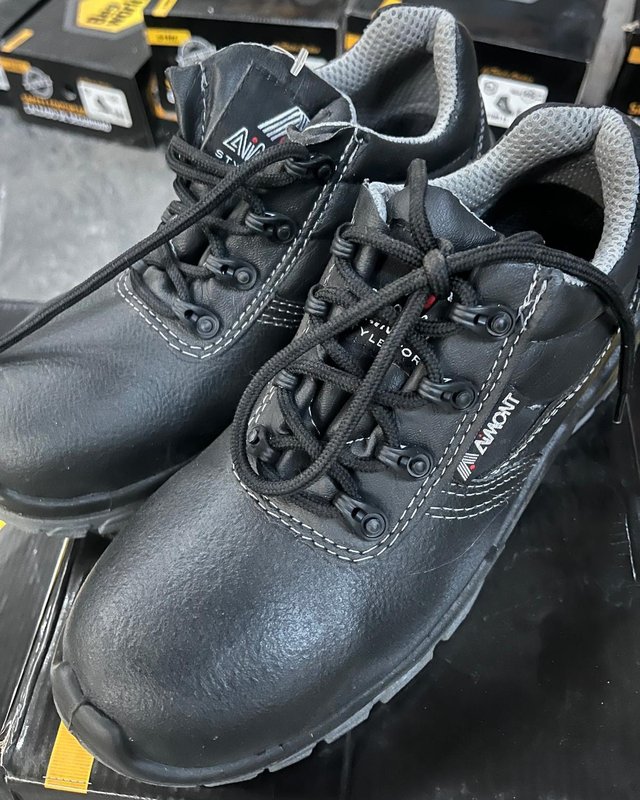 ZAPATO DE SEGURIDAD AIMONT Nº38 . NUEVOS SIN CAJA