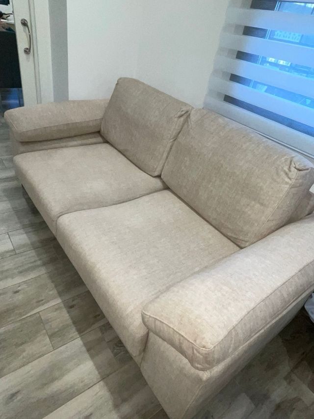 2 Sofas iguales
