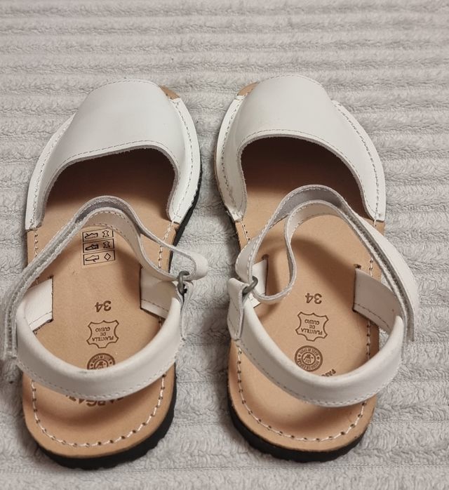 2x1 sandalias de cuero infantil 34