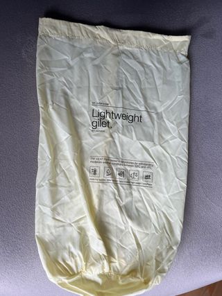 Chaleco acolchado amarillo nuevo XL