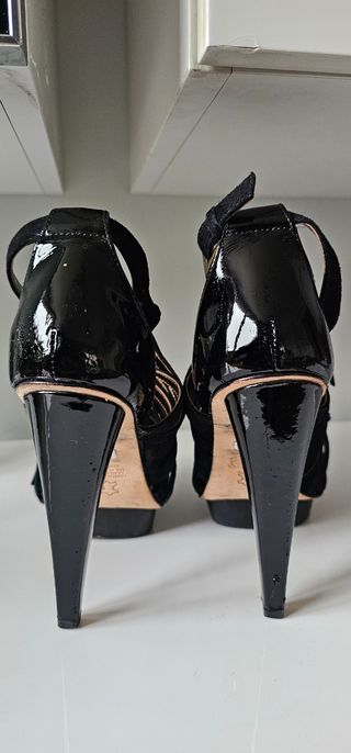 Sandalia tacón de Búfalo