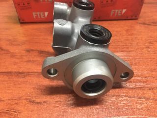 Bomba de freno Opel Corsa