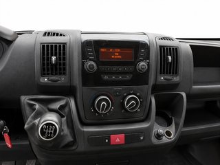Peugeot Boxer Furgón 333 2.0 BlueHDi 110 L2H1 4p