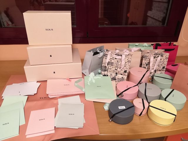 Cajas y bolsas de Tous