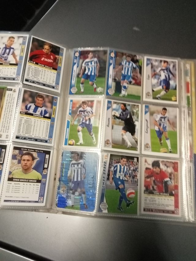 Colección de cromos de la liga 2006