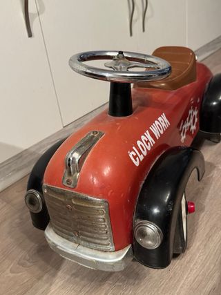 Coche Clock Work