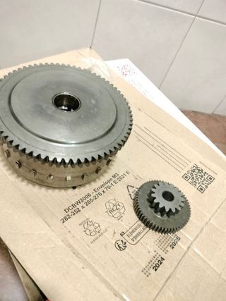 Motor Suzuki burgman por piezas.