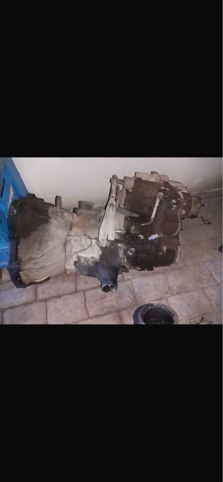 Caja de cambios Toyota land cruiser BJ73 5v