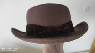 Cappello in lana da donna