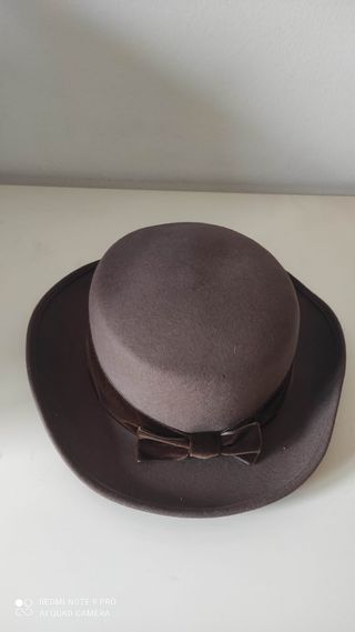 Cappello in lana da donna