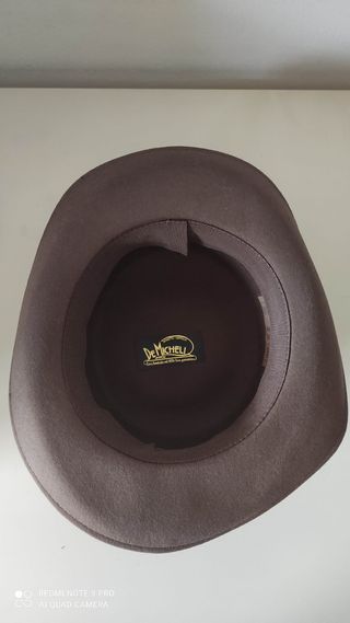 Cappello in lana da donna