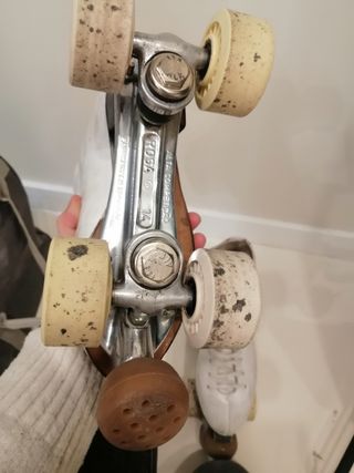 Patines de 4 ruedas de la talla 36