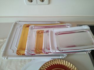 LOTE 17 piezas bandejas presentación