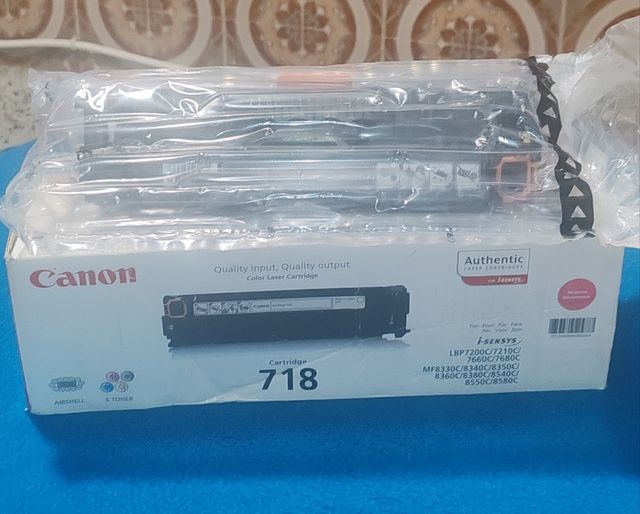 Toner Canon 718,cuatro colores