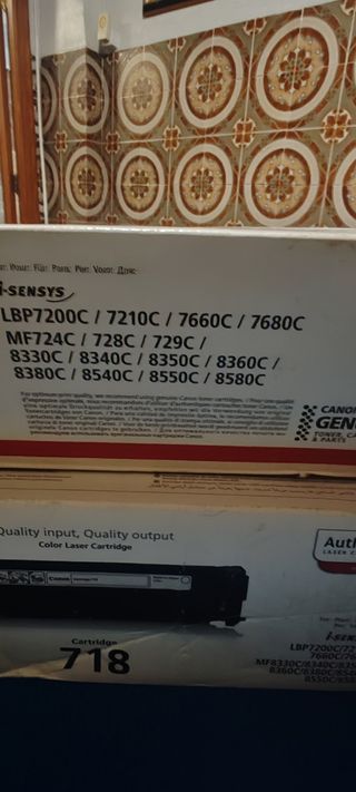 Toner Canon 718,cuatro colores