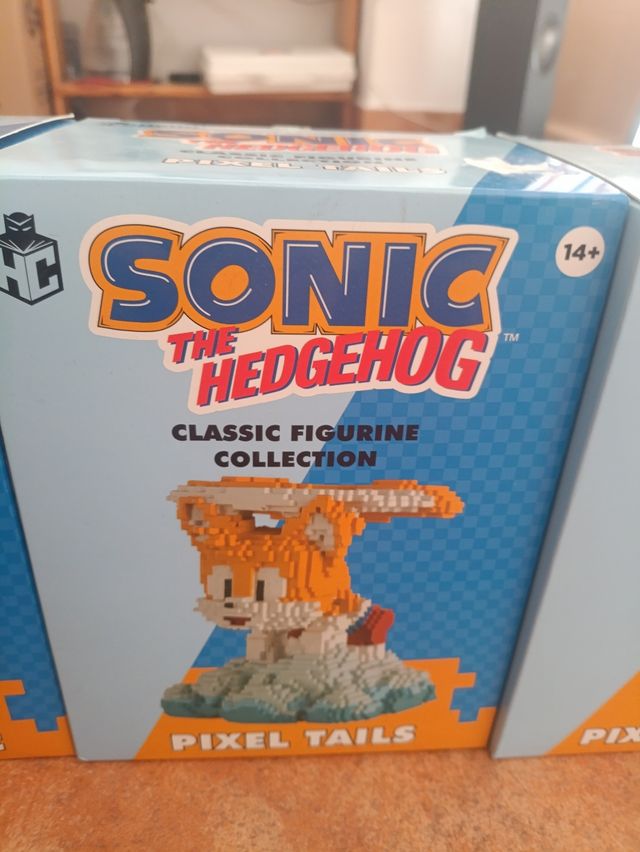 Sonic figure collection