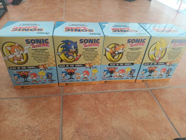 Sonic figure collection
