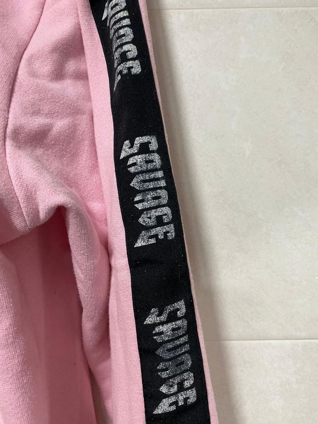 SUDADERA CON CAPUCHA ROSA SAVAGE