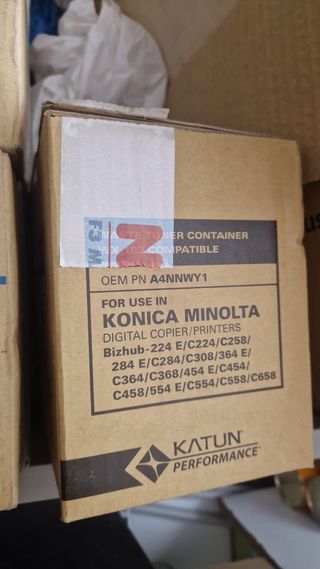 Contenedor Konica Mimolta Katum A4NNWY