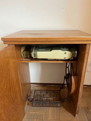 Máquina de coser Alfa vintage