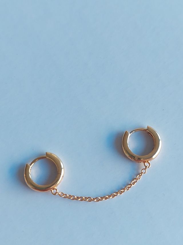 Orecchino tuta placcato in oro