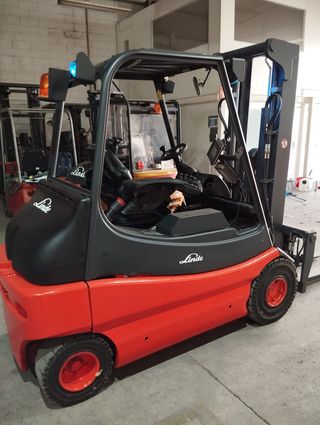 LINDE E30-03