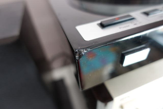 Tocadiscos Sansui SR-838 (1977)