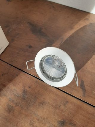 21 porta faretti, da incasso, bianchi