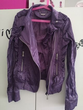 Chaqueta morada Talla M