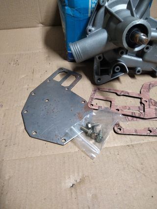 Bomba de agua renault r4,r6