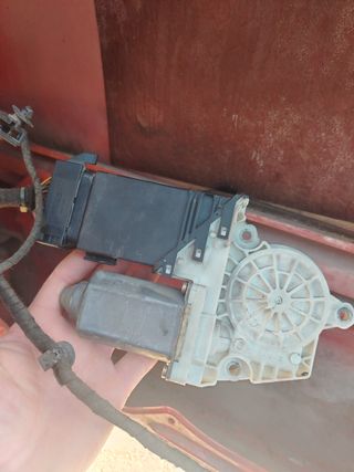 Motor elevalunas, seat león Mk1 