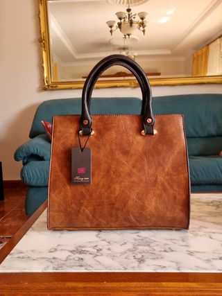 BOLSO DE MANO