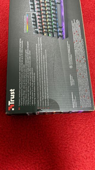 Teclado mecanico Nuevo sin abrir