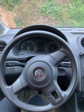 Volkswagen  Caddy 2011