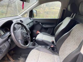 Volkswagen  Caddy 2011