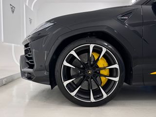 Lamborghini Urus 4.0 V8 650cv