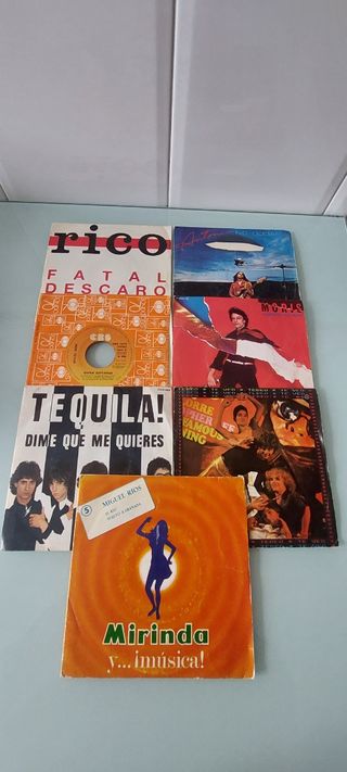 VINILOS SINGLES.