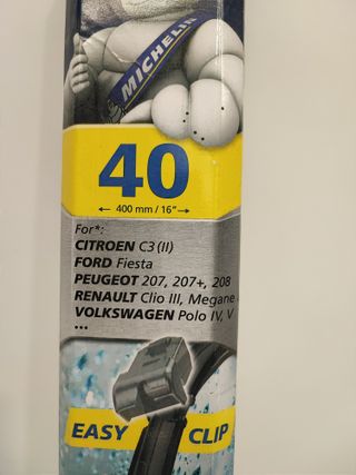 1 escobilla de 40cm para limpiaparabrisas