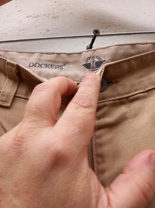 Pantalón Dockers vintage de color beige