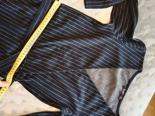 Mono Bershka azul marino con raya fina