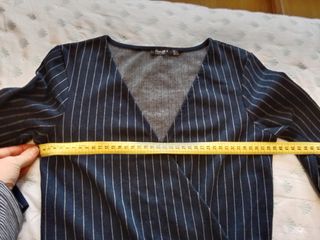 Mono Bershka azul marino con raya fina