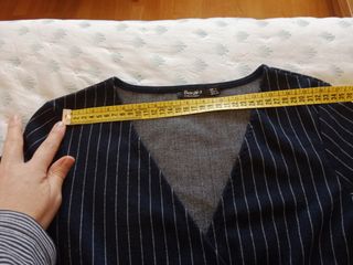 Mono Bershka azul marino con raya fina